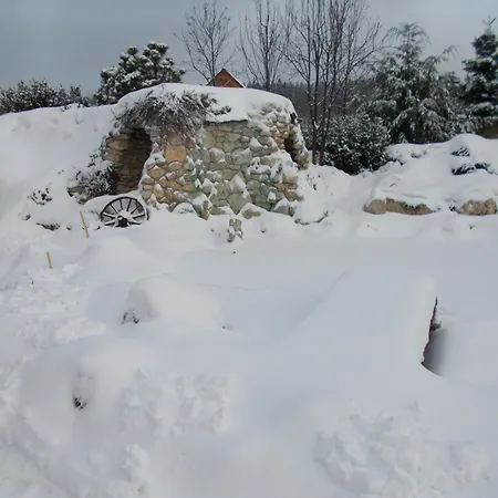 Prázdninový dům Sruby Suchý - Velký Srub Pro 9 Osob