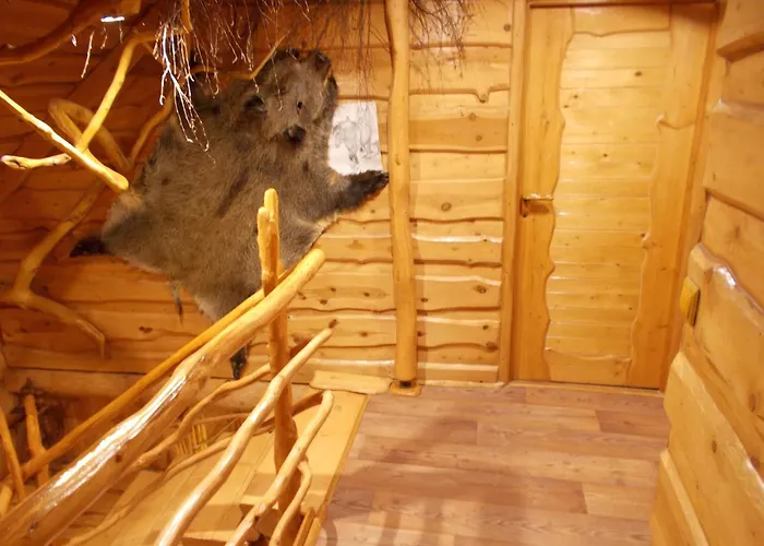 Sruby Suchy - Velky Srub Pro 9 Osob