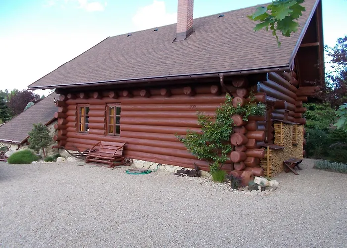 Sruby Suchy - Velky Srub Pro 9 Osob בית נופש Velenov